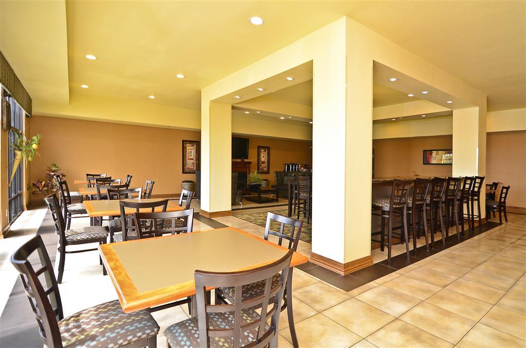 Best Western Plus Christopher Inn And Suites Forney Restaurante foto
